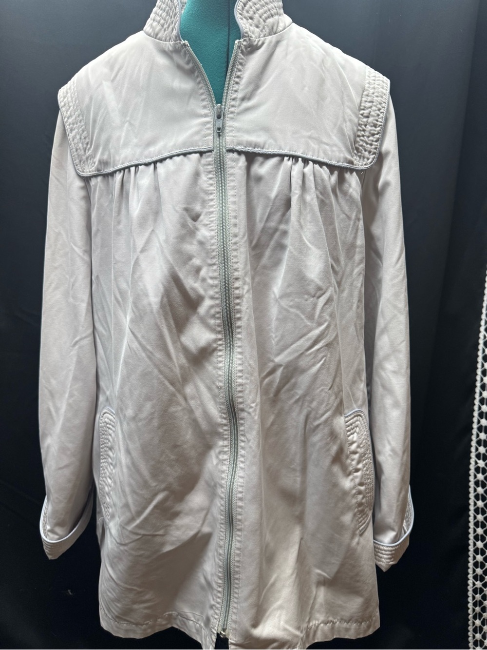 Women's Cream Zip-Front Trench Coat